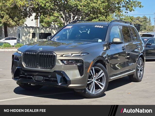 2024 BMW X7