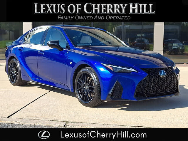 2024 LEXUS IS