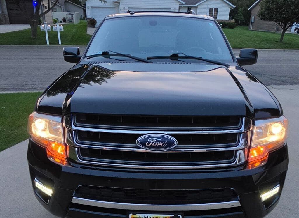 2017 FORD Expedition