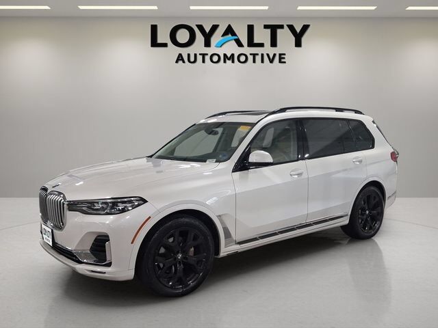 2022 BMW X7