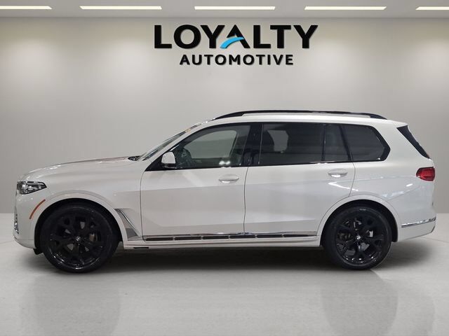 2022 BMW X7