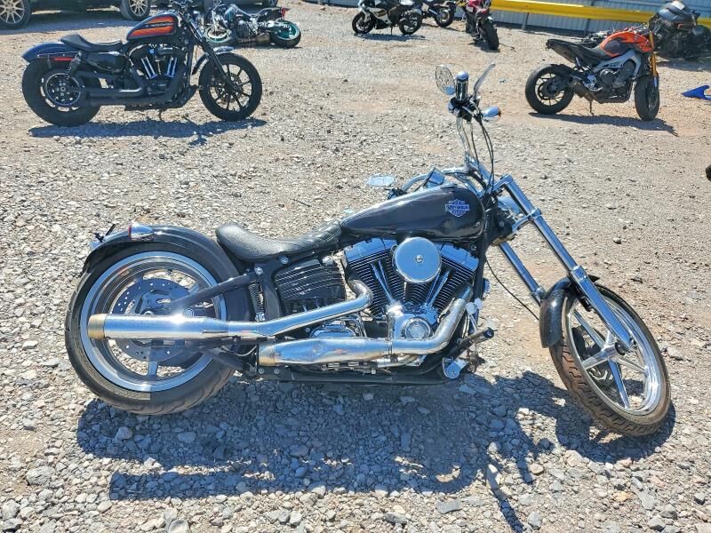 2009 HARLEY DAVIDSON Rocker C