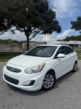 2016 HYUNDAI Accent