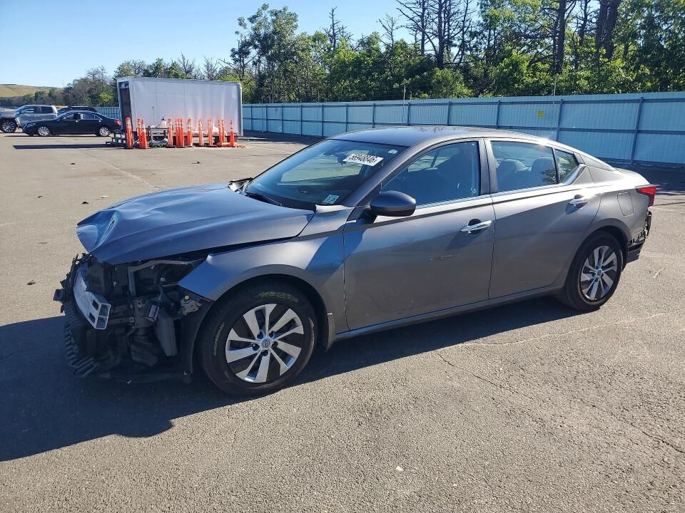 2023 NISSAN Altima