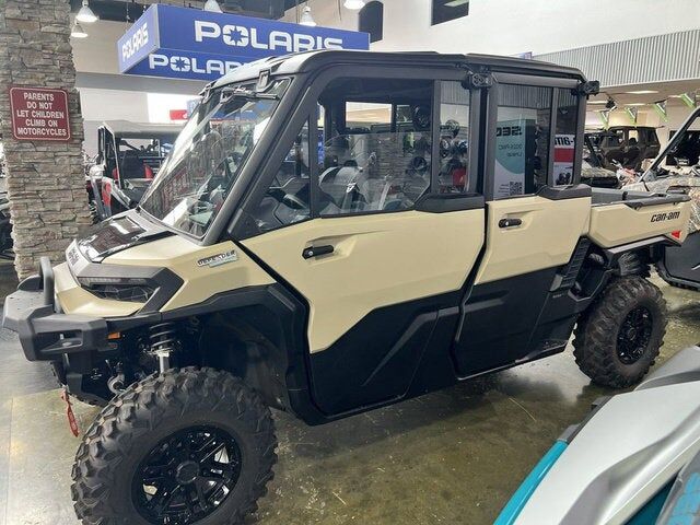 2026 CAN-AM Commander