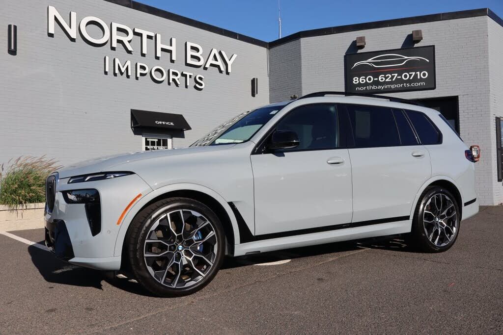 2026 BMW X7