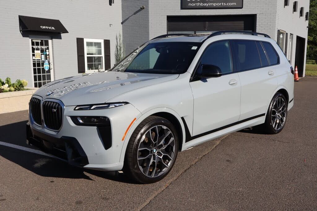 2026 BMW X7