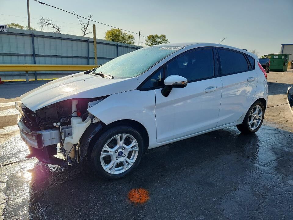2015 FORD Fiesta