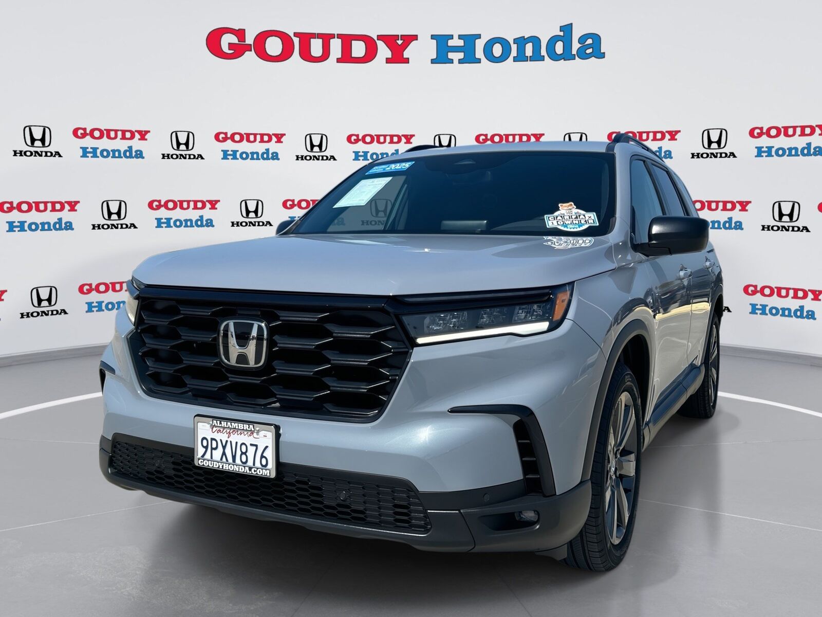 2025 HONDA Pilot