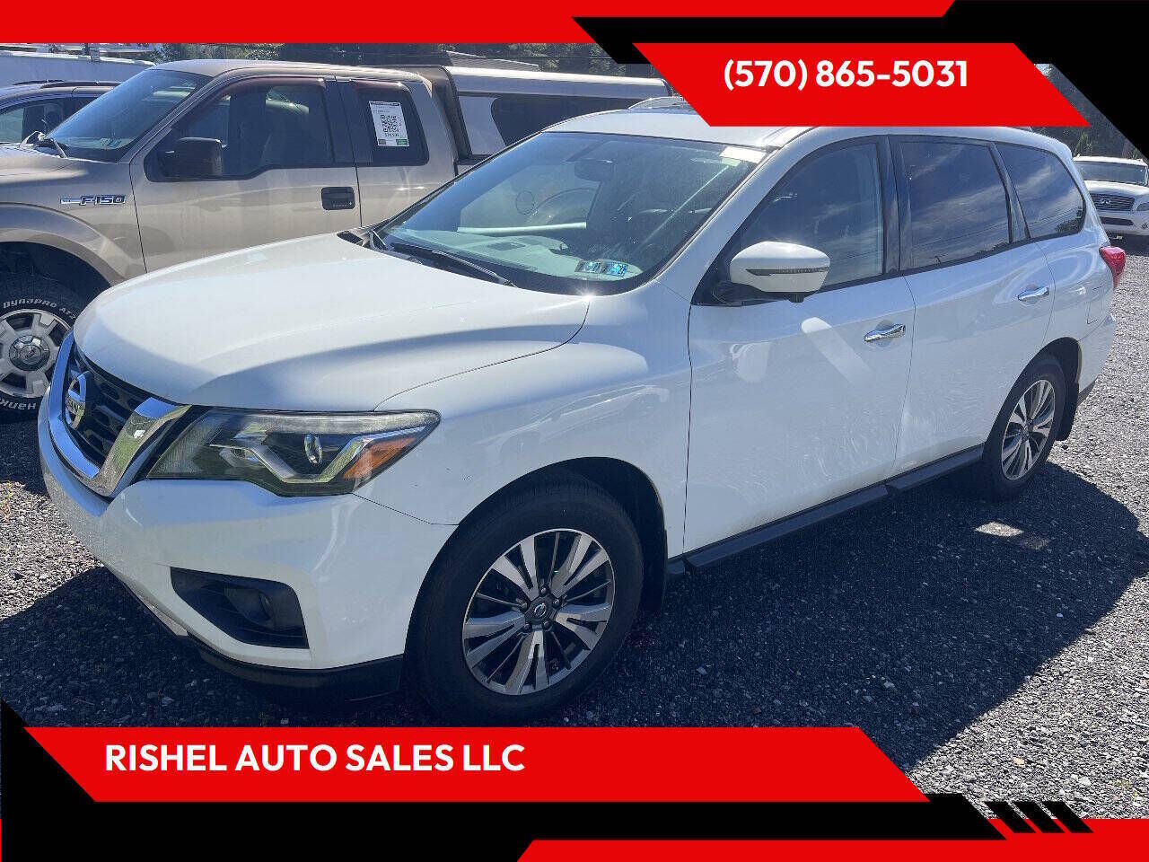 2017 NISSAN Pathfinder