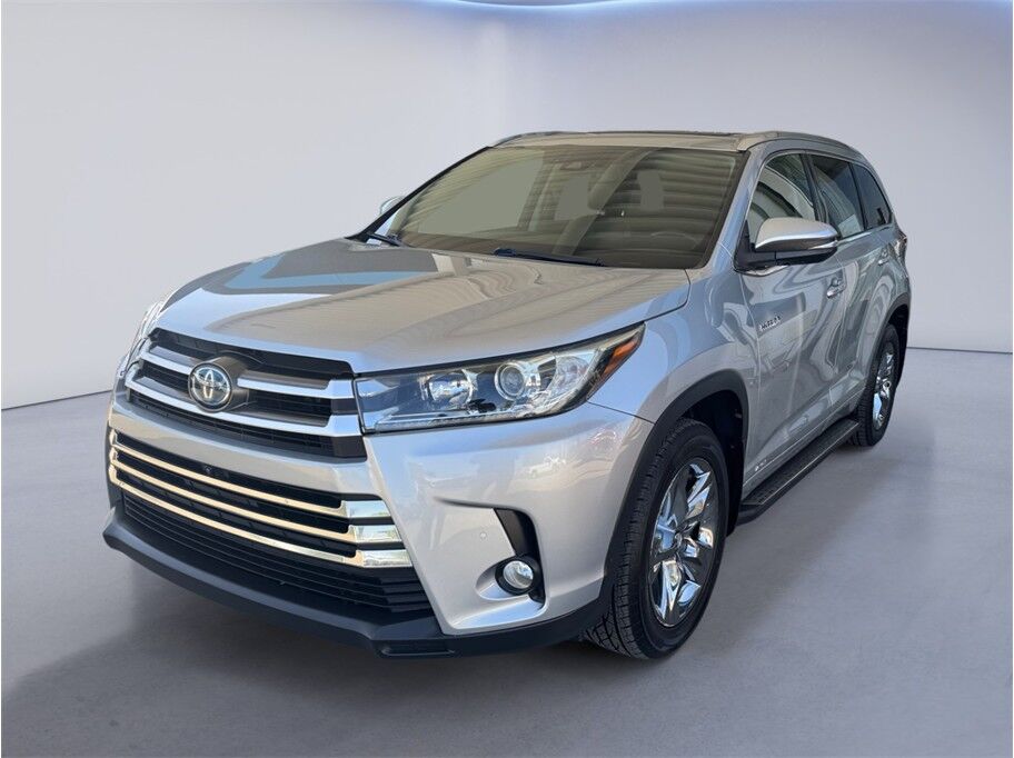2017 TOYOTA Highlander