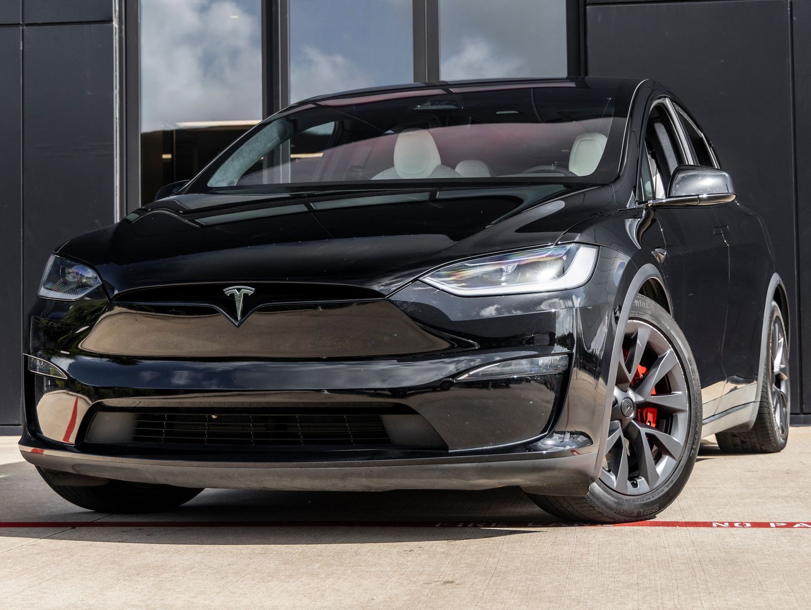 2024 TESLA Model X