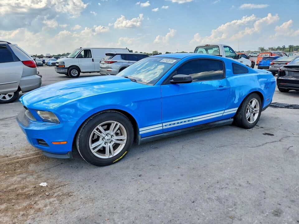 2011 FORD Mustang