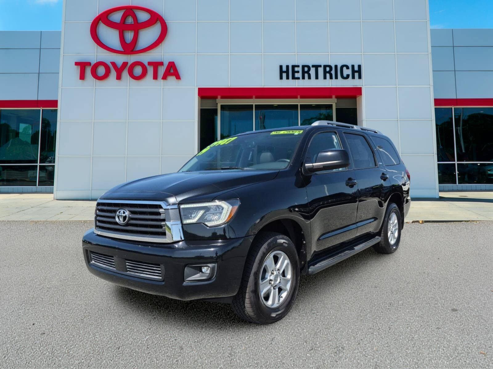 2019 TOYOTA Sequoia