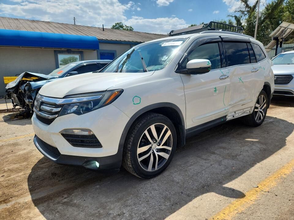 2017 HONDA Pilot