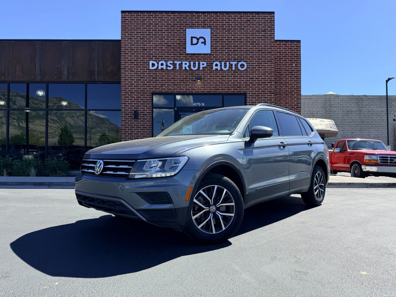 2021 VOLKSWAGEN Tiguan
