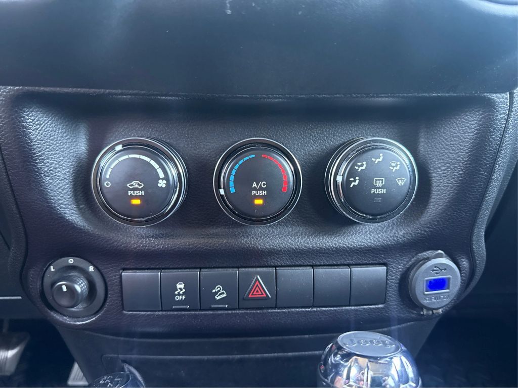 2015 JEEP Wrangler