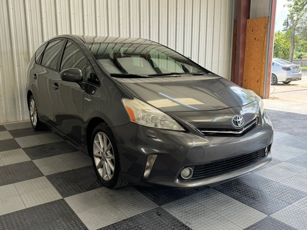 2014 TOYOTA Prius