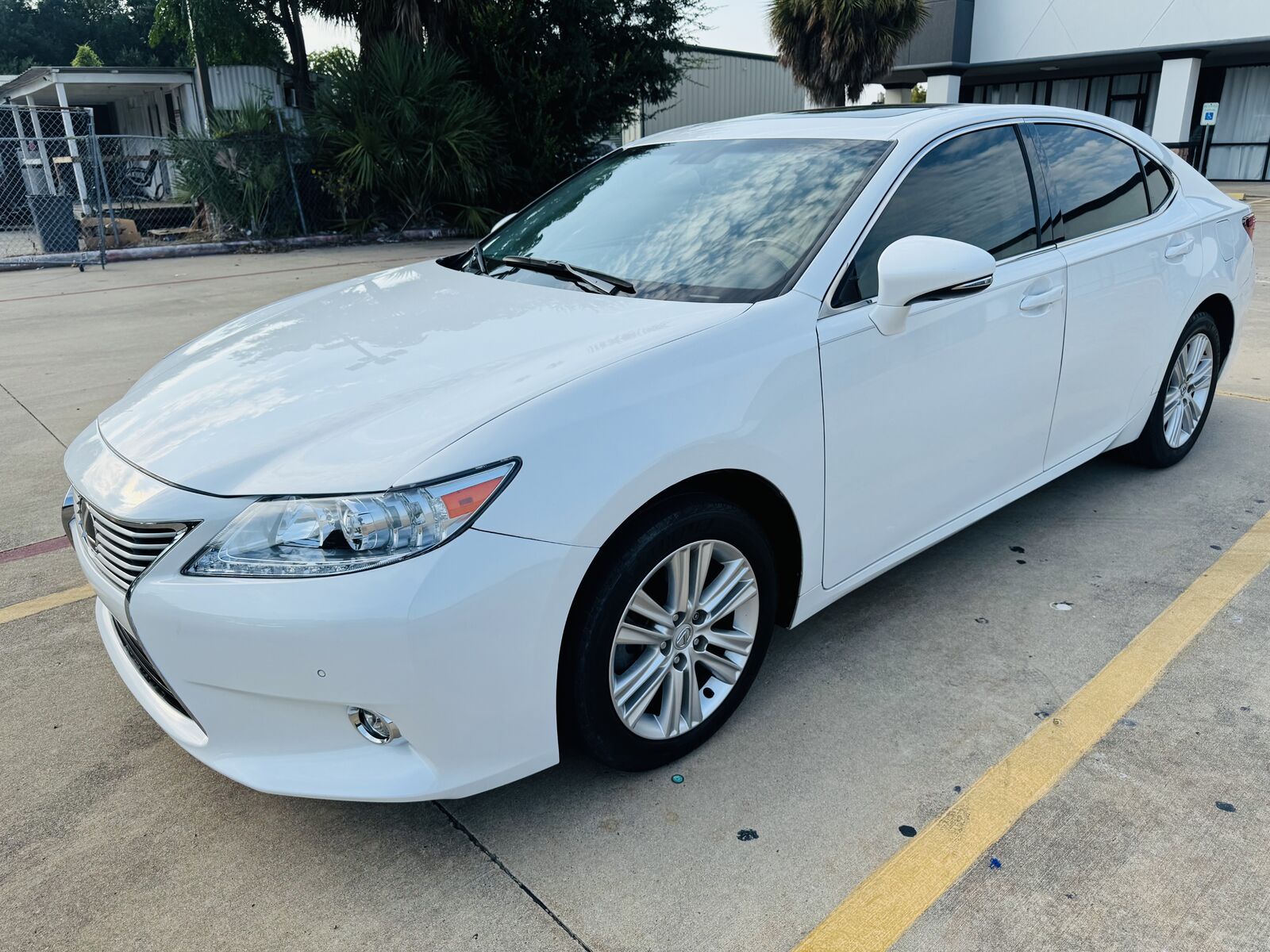 2015 LEXUS ES