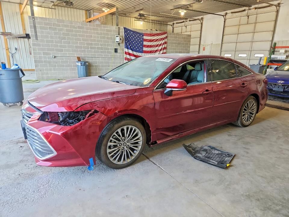 2022 TOYOTA Avalon