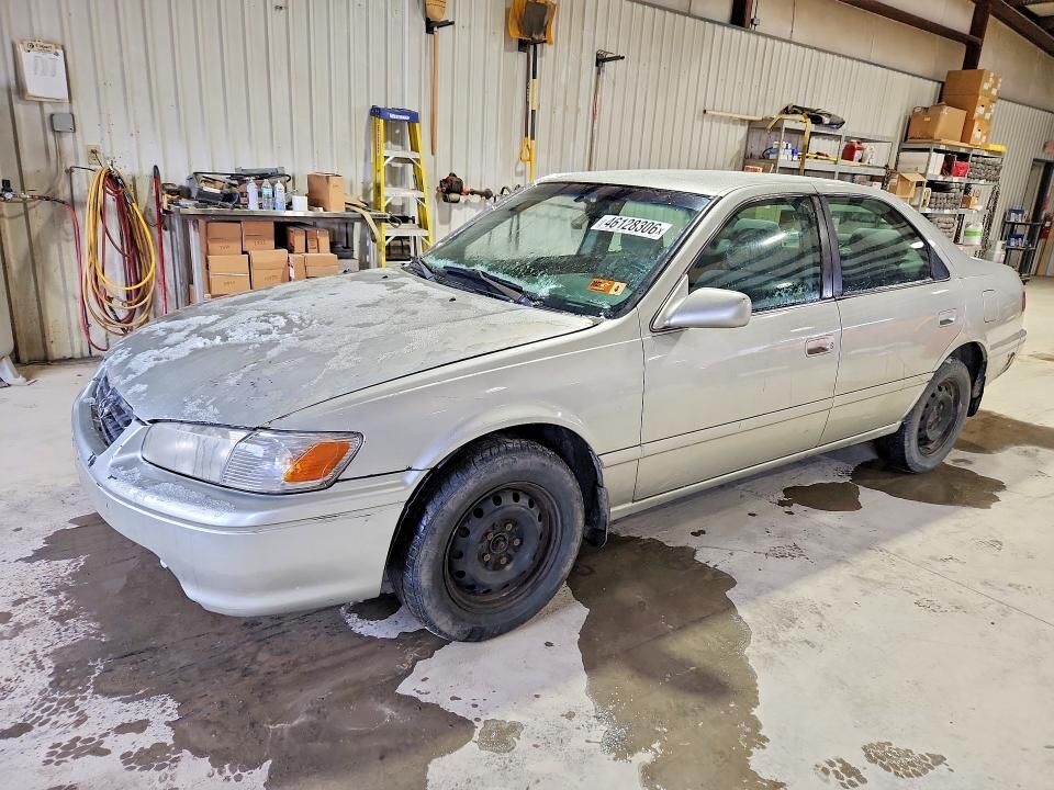 2000 TOYOTA Camry