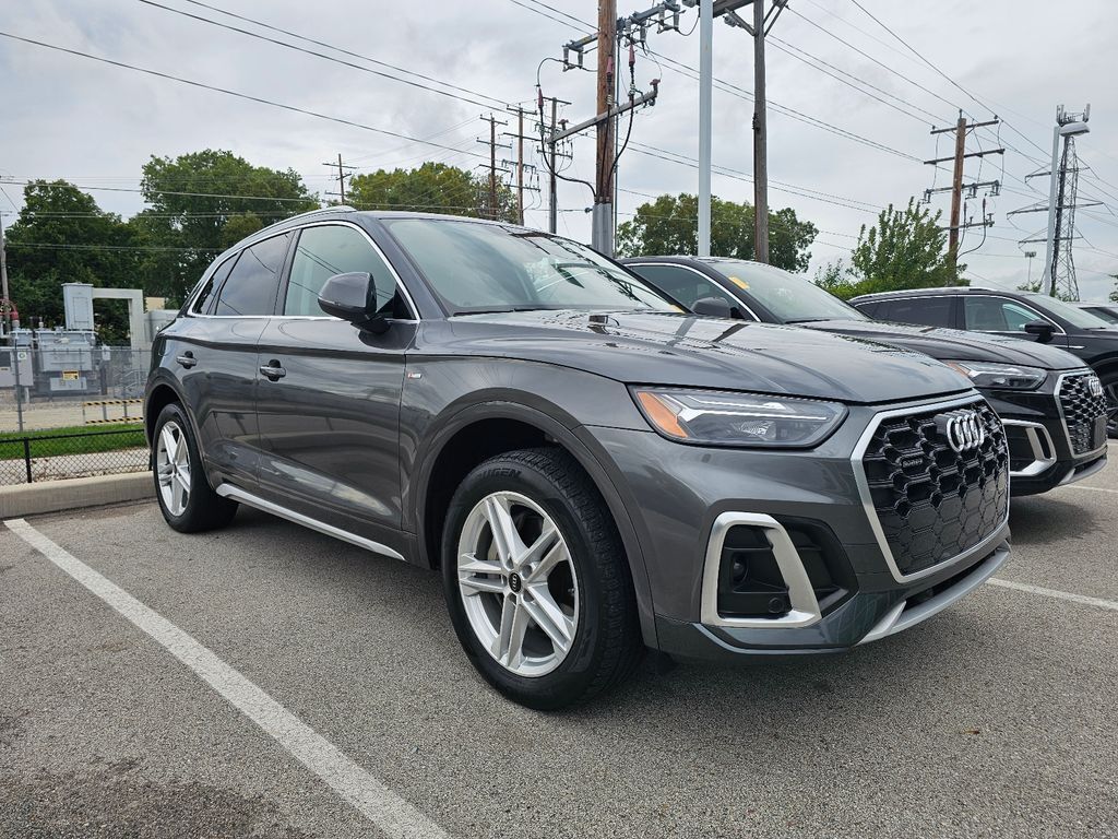 2022 AUDI Q5