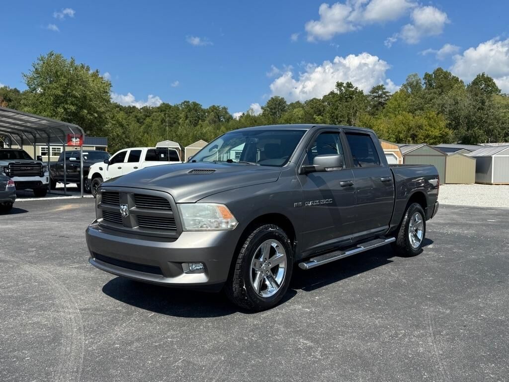 2012 DODGE Ram