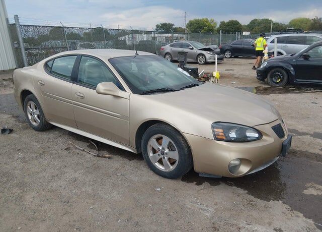 2005 PONTIAC Grand Prix