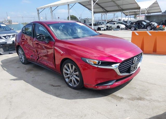2020 MAZDA Mazda3