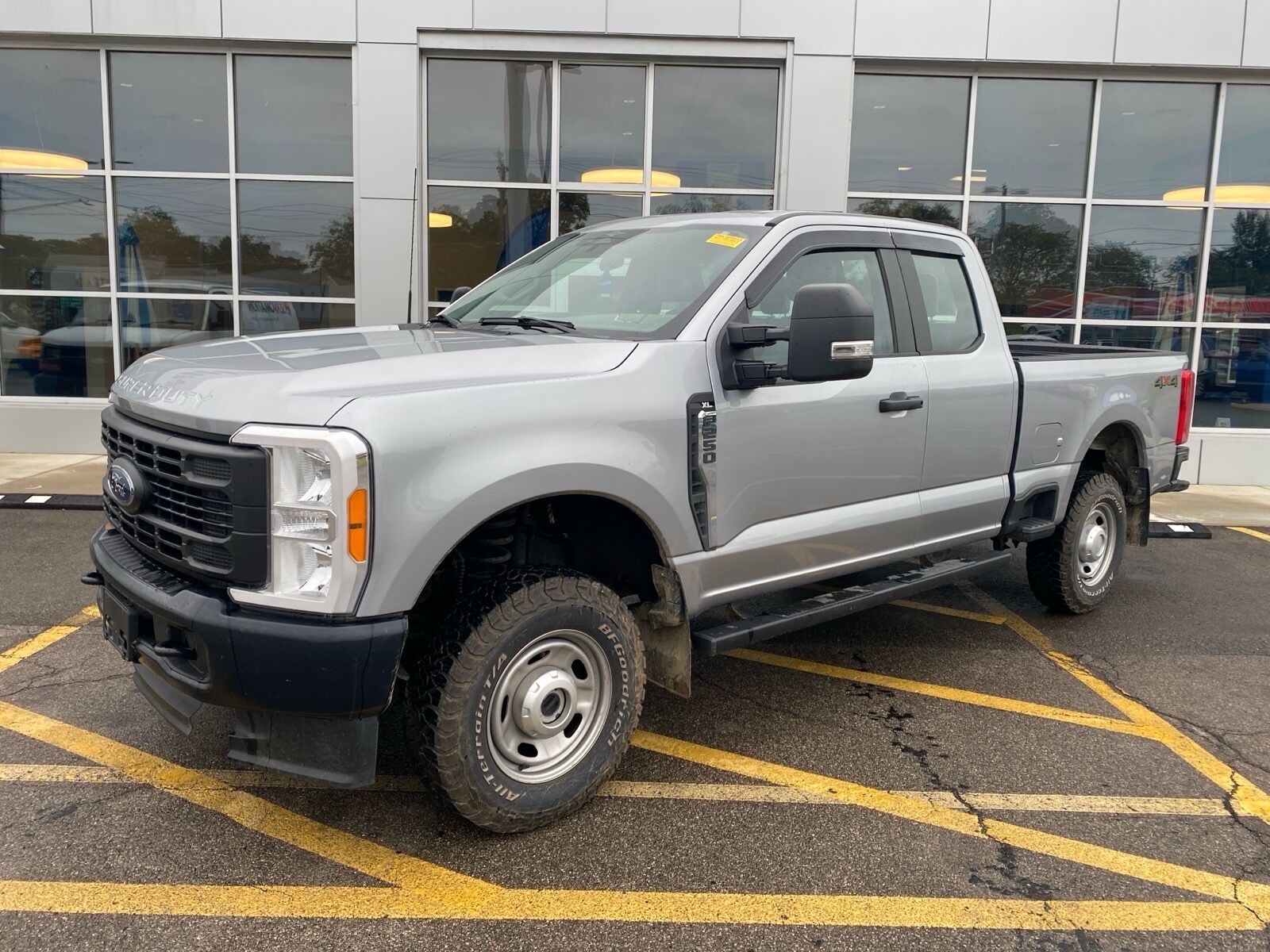 2023 FORD F-250