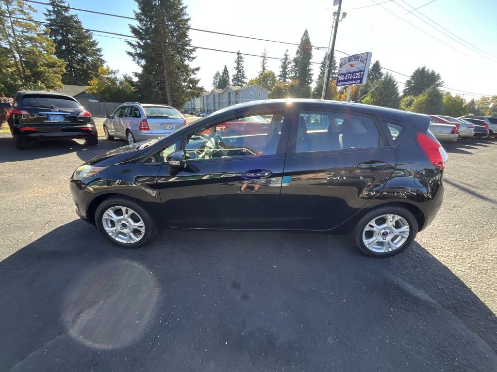 2015 FORD Fiesta