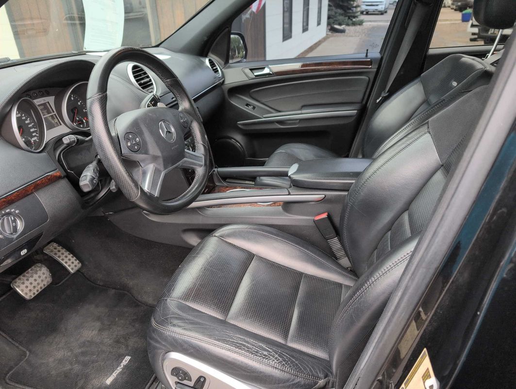 2010 Mercedes-Benz M-Class