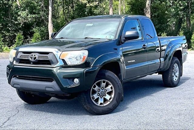2012 TOYOTA Tacoma