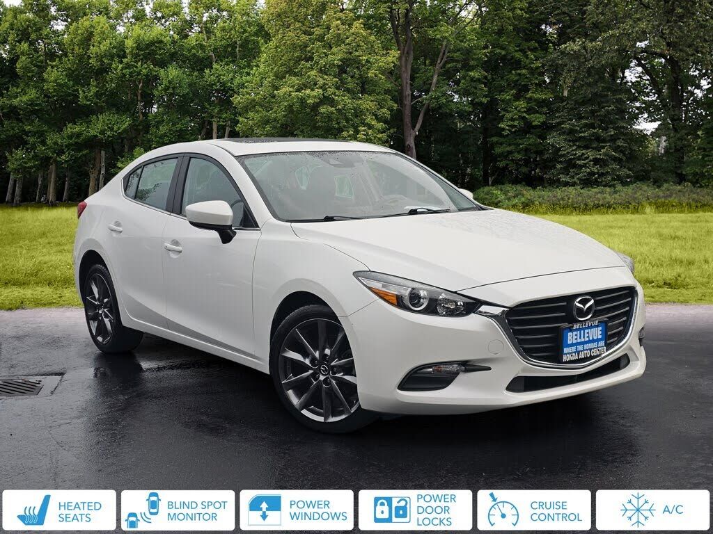 2018 MAZDA Mazda3