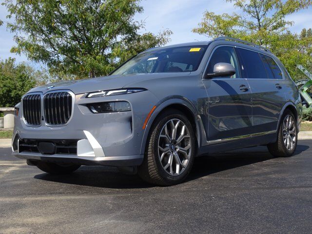 2024 BMW X7