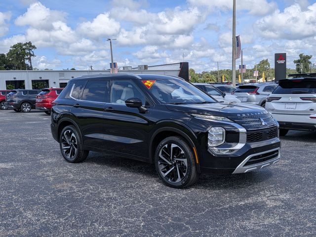 2022 MITSUBISHI Outlander