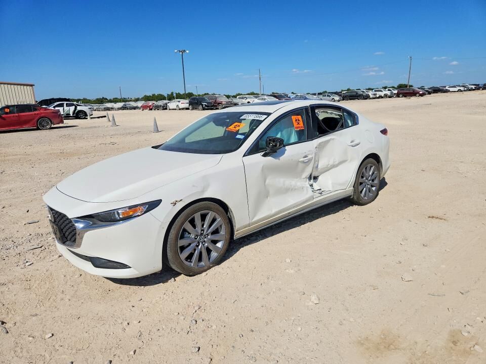 2025 MAZDA Mazda3