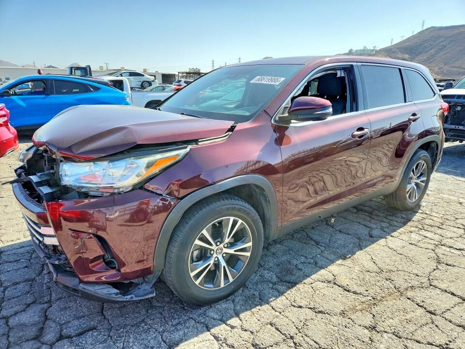2019 TOYOTA Highlander