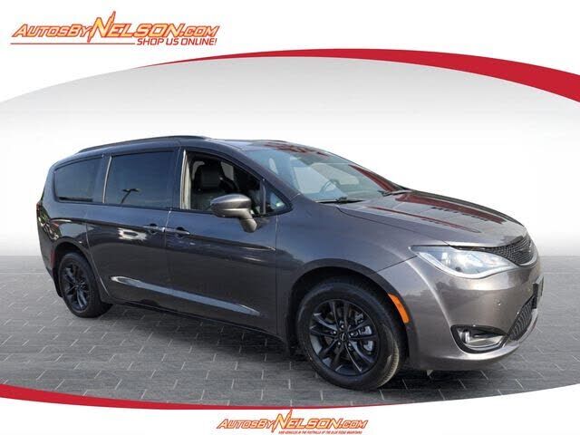 2020 CHRYSLER Pacifica