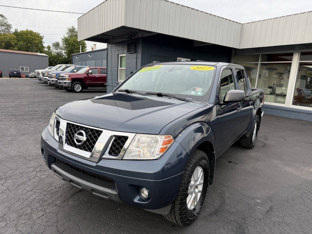 2017 NISSAN Frontier