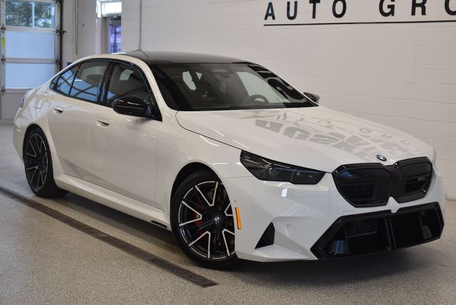 2027 BMW M5