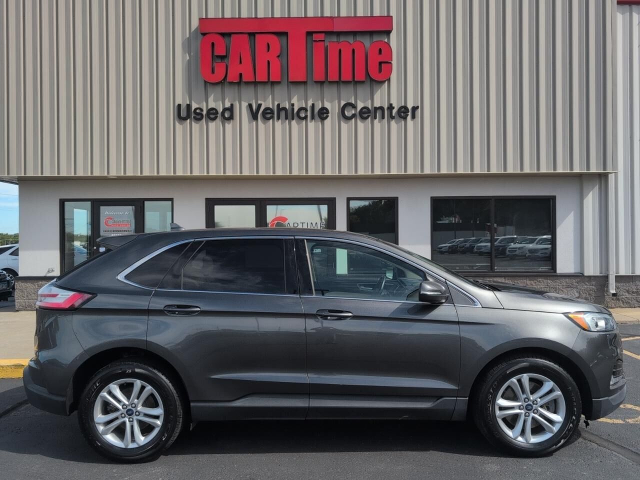 2019 FORD Edge