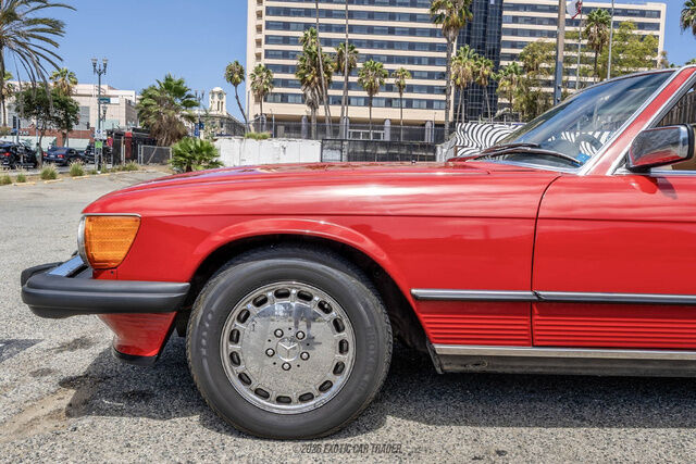 1986 Mercedes-Benz 560