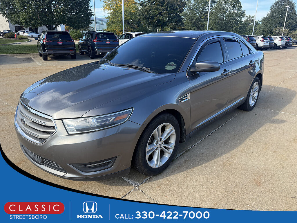2014 FORD Taurus