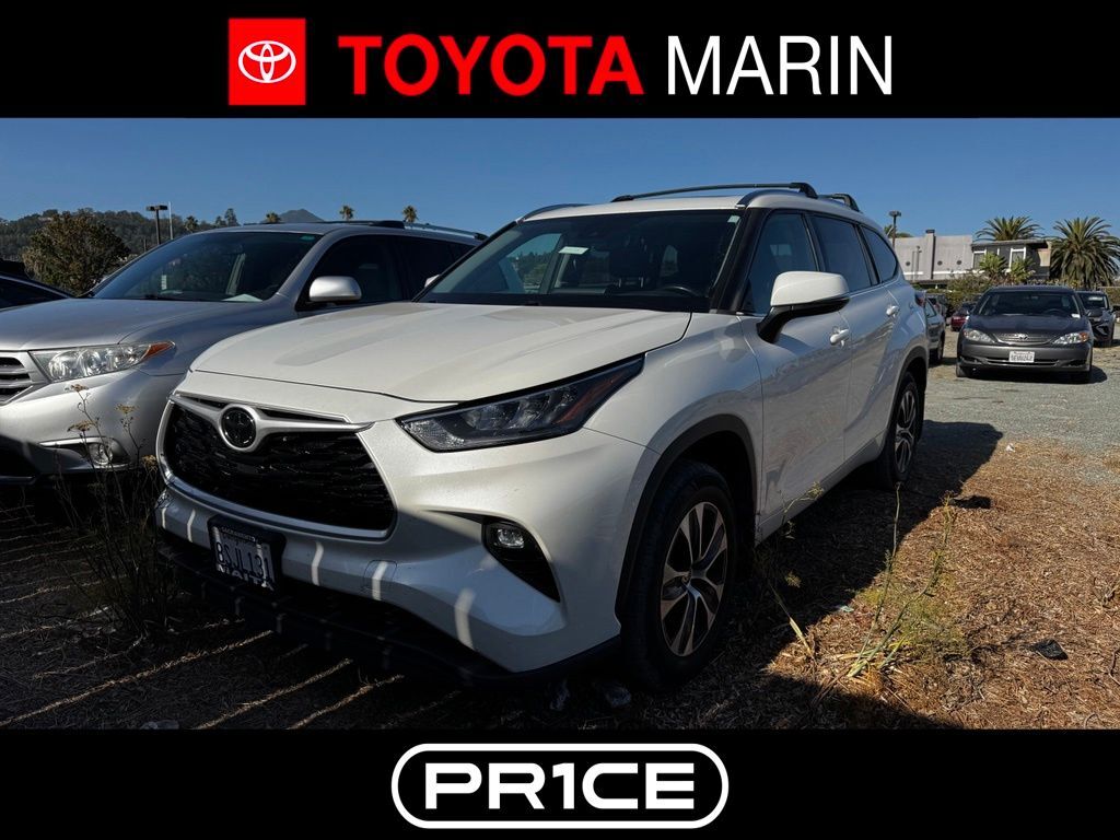 2020 TOYOTA Highlander