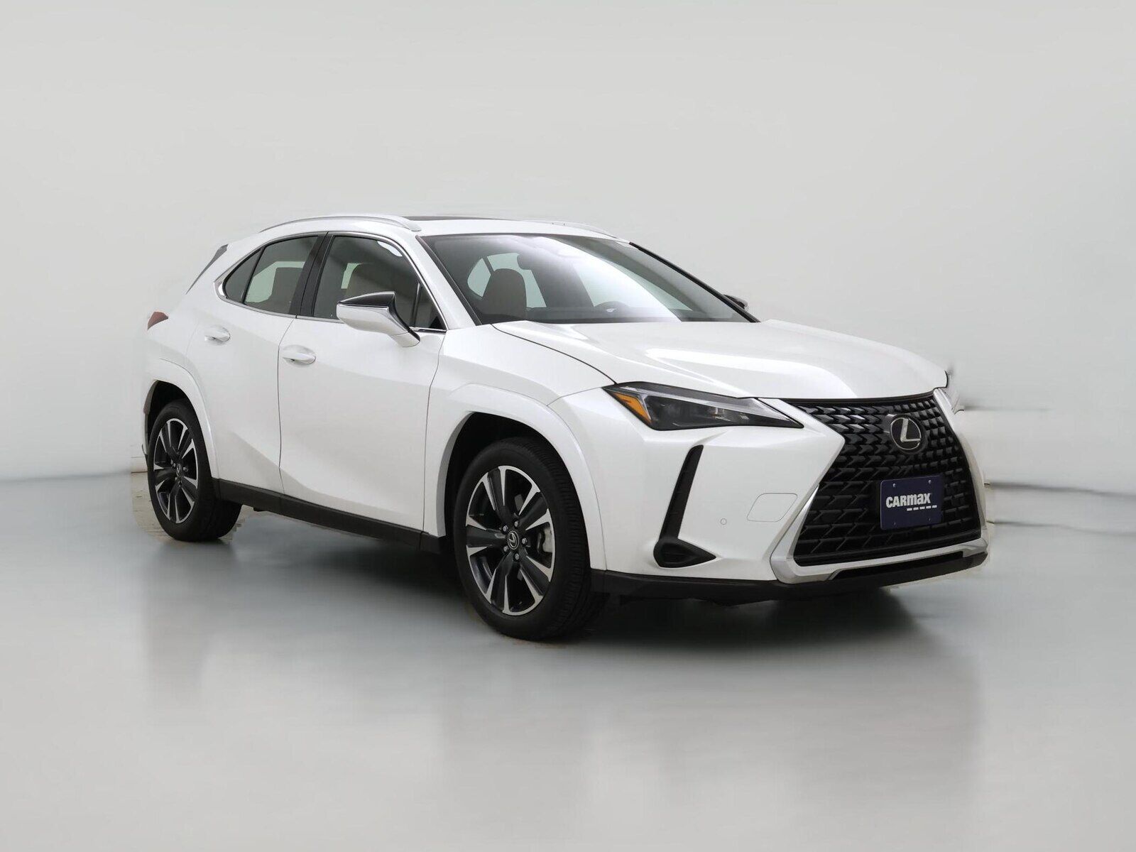 2025 LEXUS UX