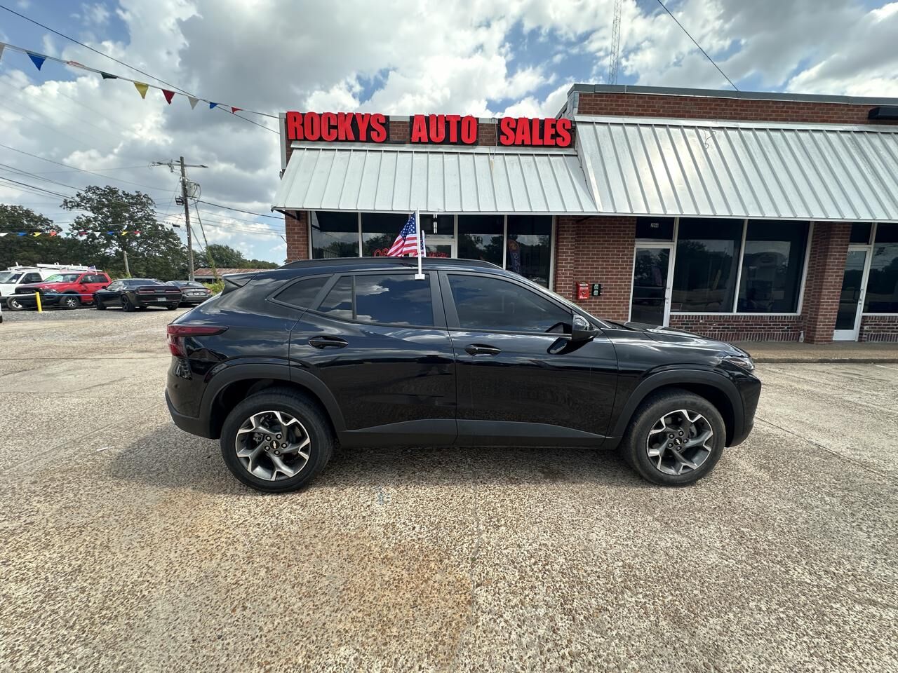 2024 CHEVROLET Trax