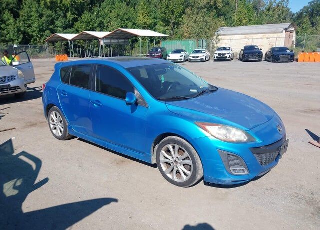 2011 MAZDA Mazda3