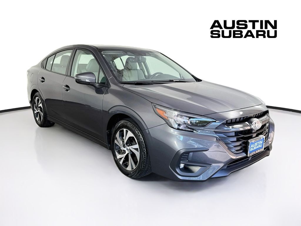 2025 SUBARU Legacy