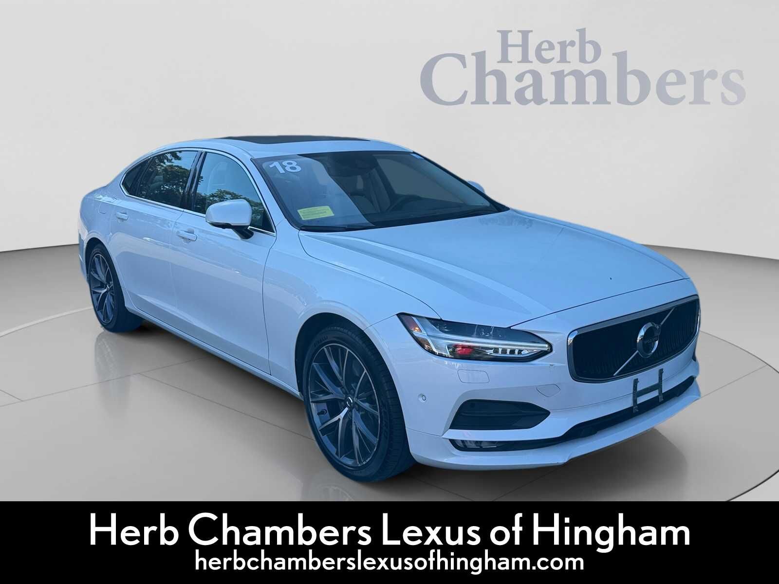 2018 VOLVO S90